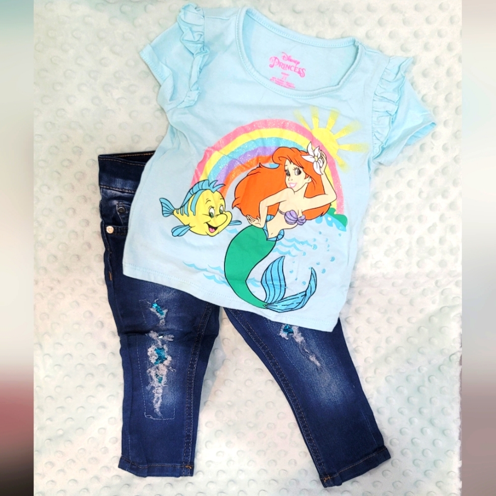 Girls Outfit Disney shirt size 2T